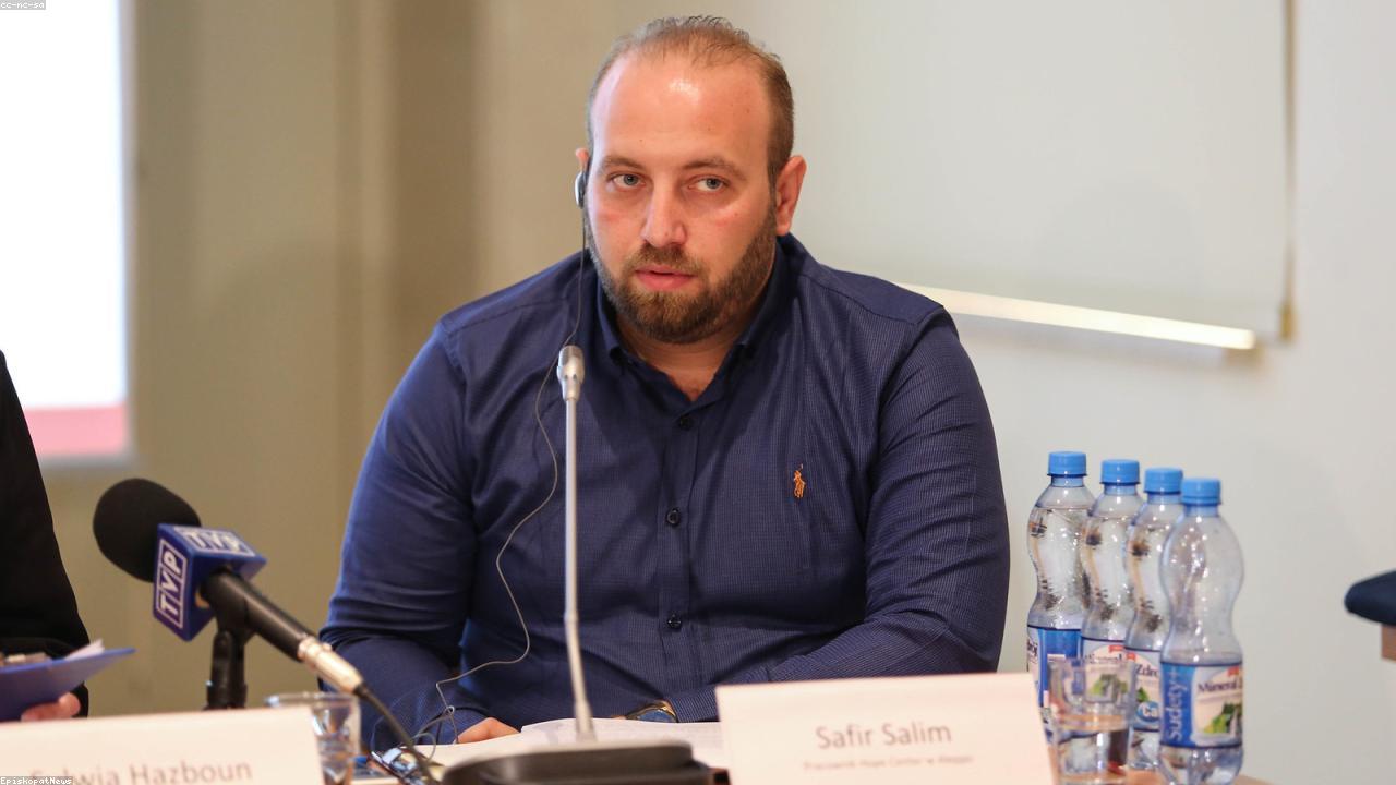 Aleppo Pepper vs Red Chili Flakes: A Comprehensive Culinary Comparison