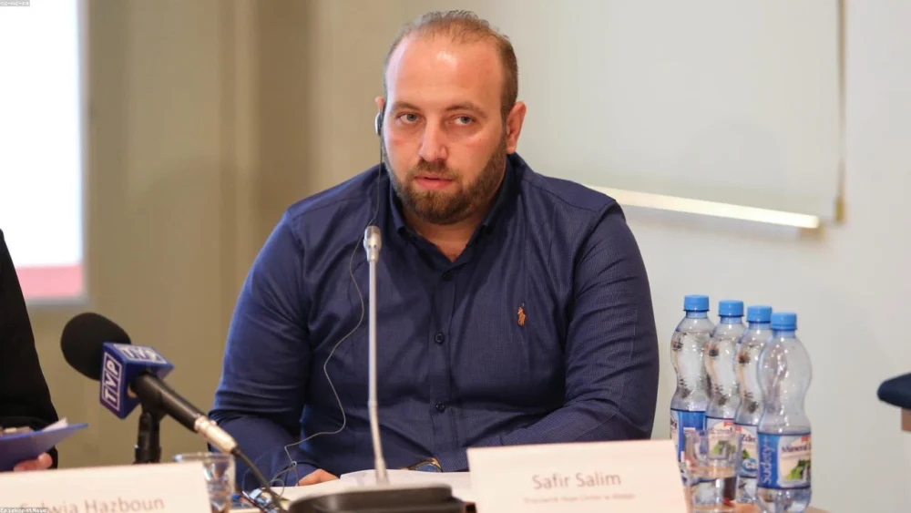 Aleppo Pepper vs Red Chili Flakes: A Comprehensive Culinary Comparison